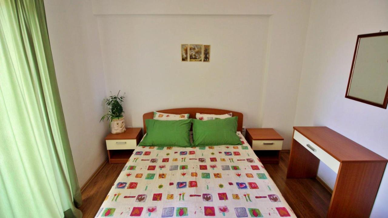Apartments Marko Nemira Omiš Exteriér fotografie