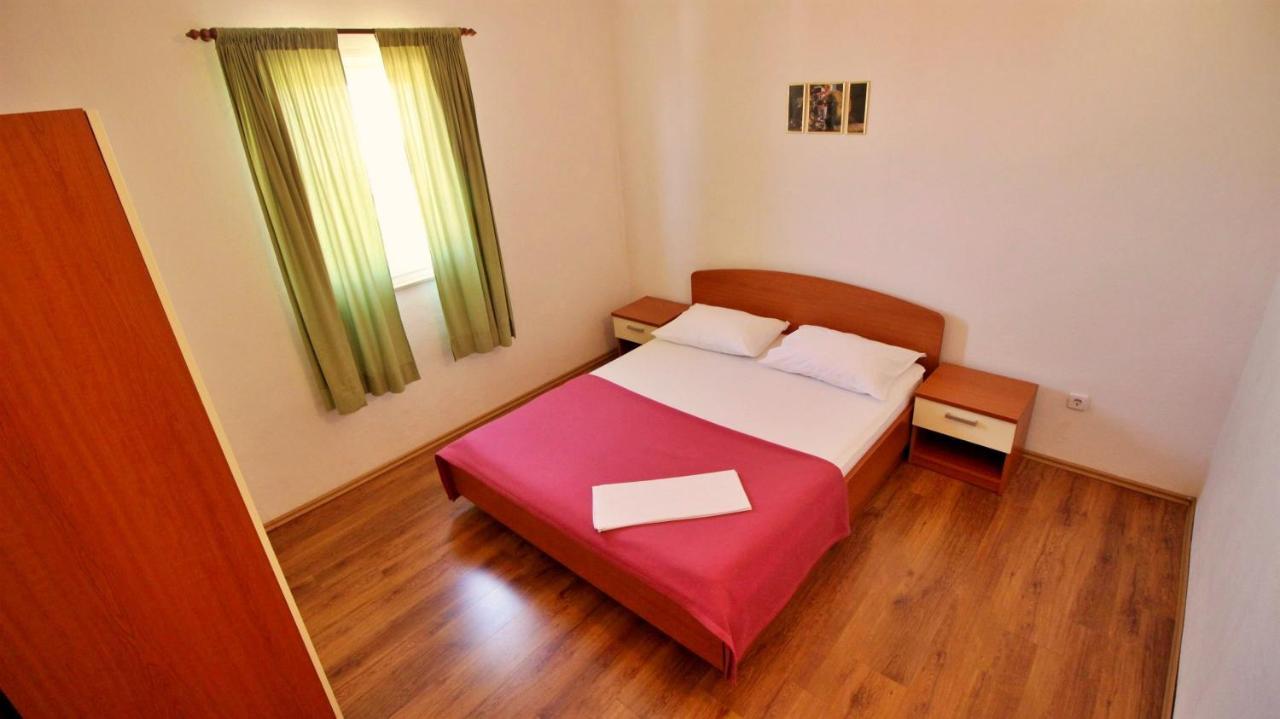 Apartments Marko Nemira Omiš Exteriér fotografie