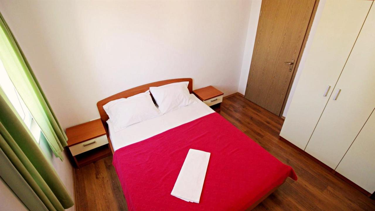 Apartments Marko Nemira Omiš Exteriér fotografie