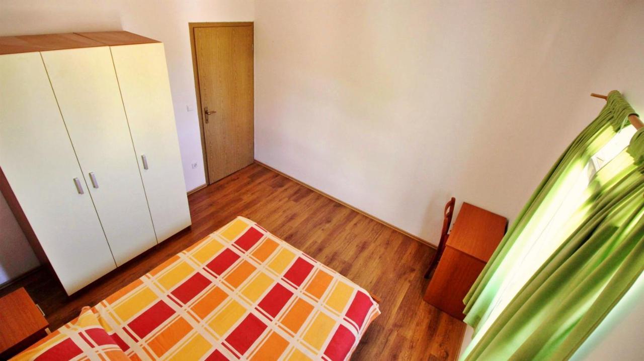 Apartments Marko Nemira Omiš Exteriér fotografie