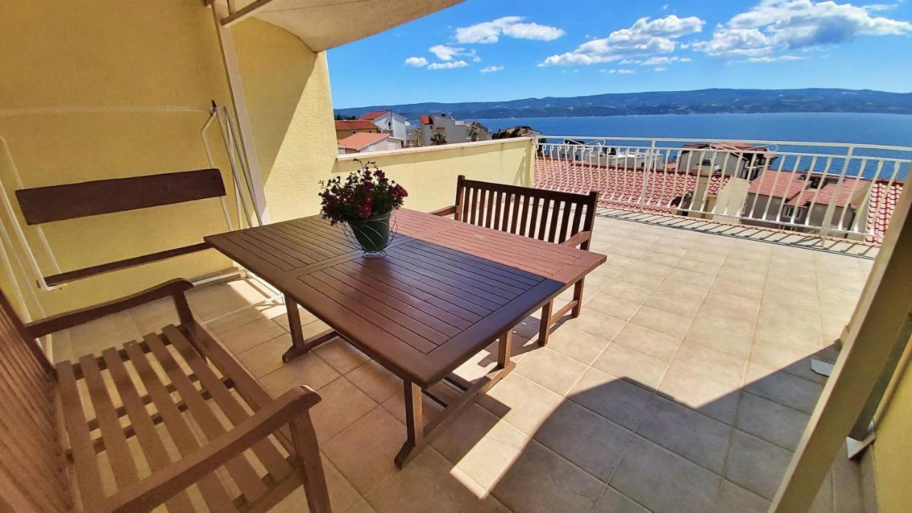 Apartments Marko Nemira Omiš Exteriér fotografie